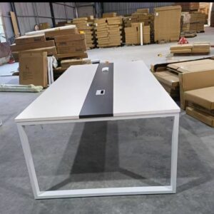Meeting table